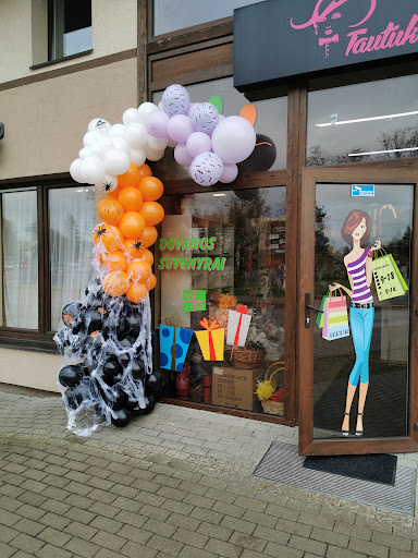 Tautukas dovanų pasaulis