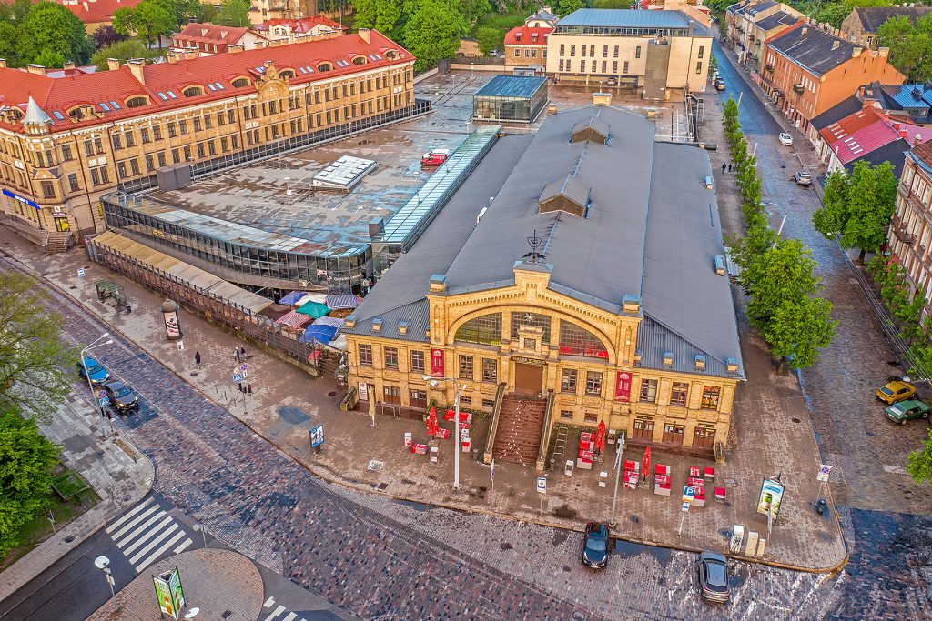 Halės turgus 1 Halės turgus – gyvas Lietuvos širdis, turgaus kerai